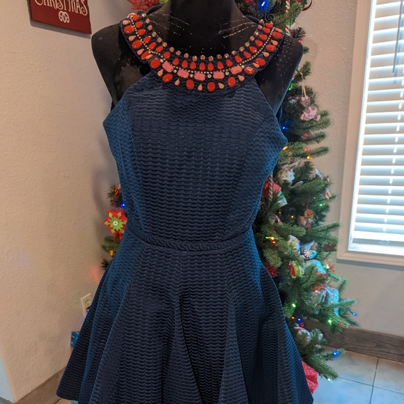 Macduggal - Picture 1 of 4